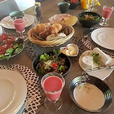 Mak Bed & Breakfast Murowana Goslina