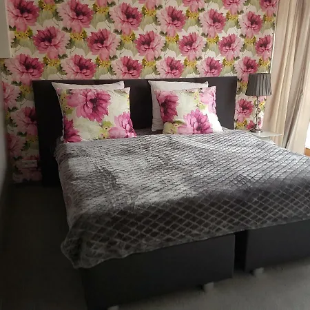 Bed & Breakfast Mak