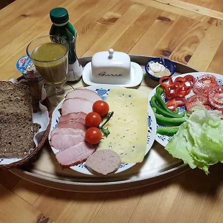 Bed & Breakfast Mak